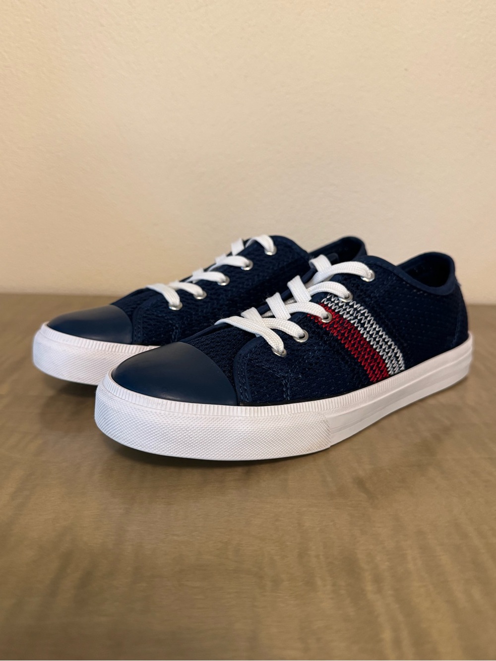 Tommy Hilfiger Red White And Blue Sneakers Fourth Of July Size 7.5 - Picture 9 of 16